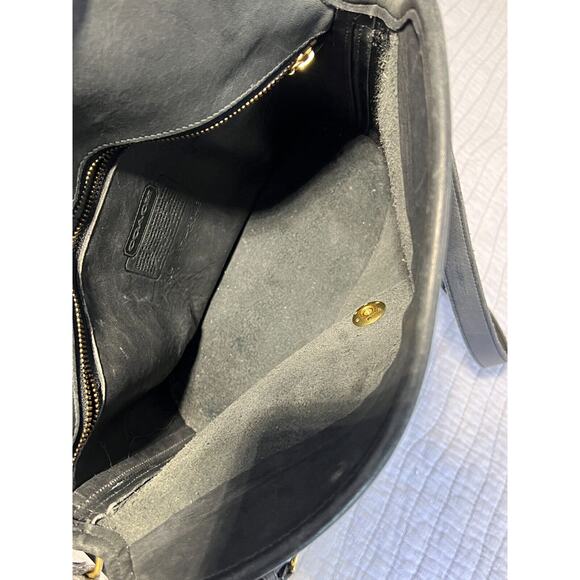 Vintage Coach Binocular Shoulder Bag – Style No. 087-2045 – Black Leather - Picture 15 of 16